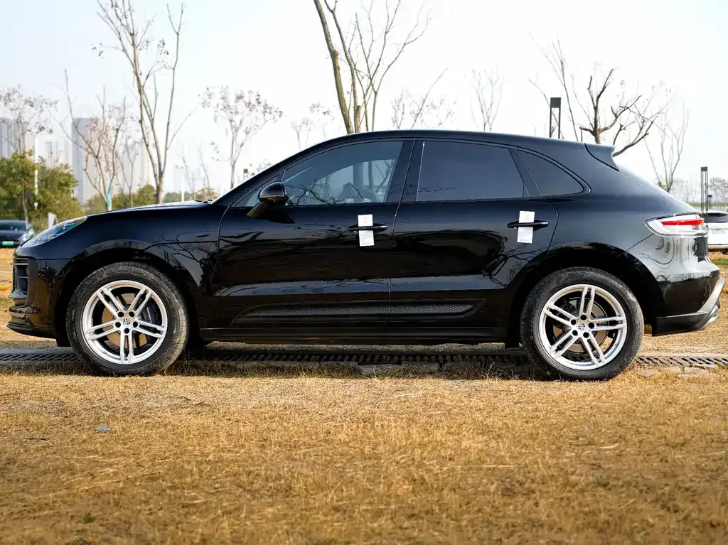 Porsche Macan — фото 10