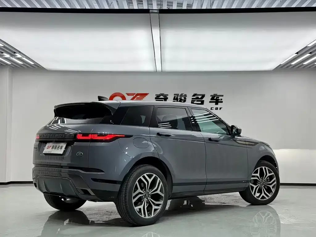 Land Rover Evoque — фото 7