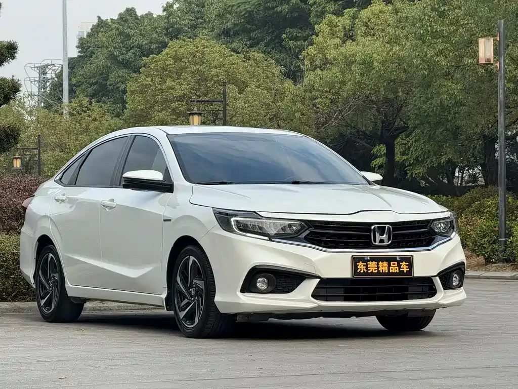 Honda Envix — фото 1