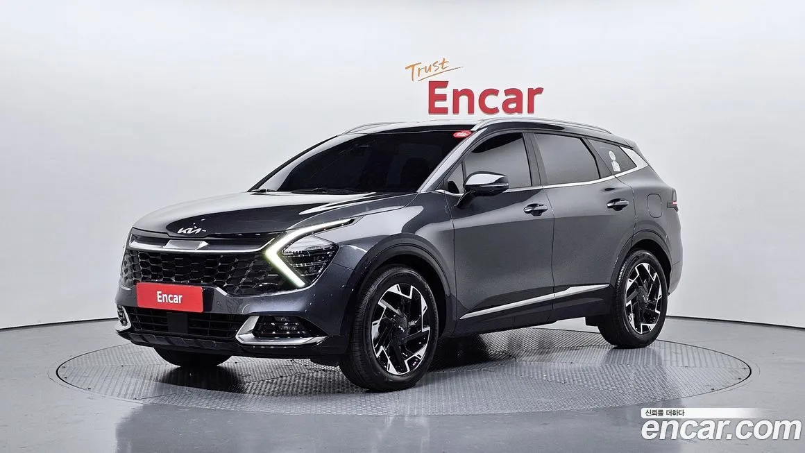 Kia Sportage — фото 1