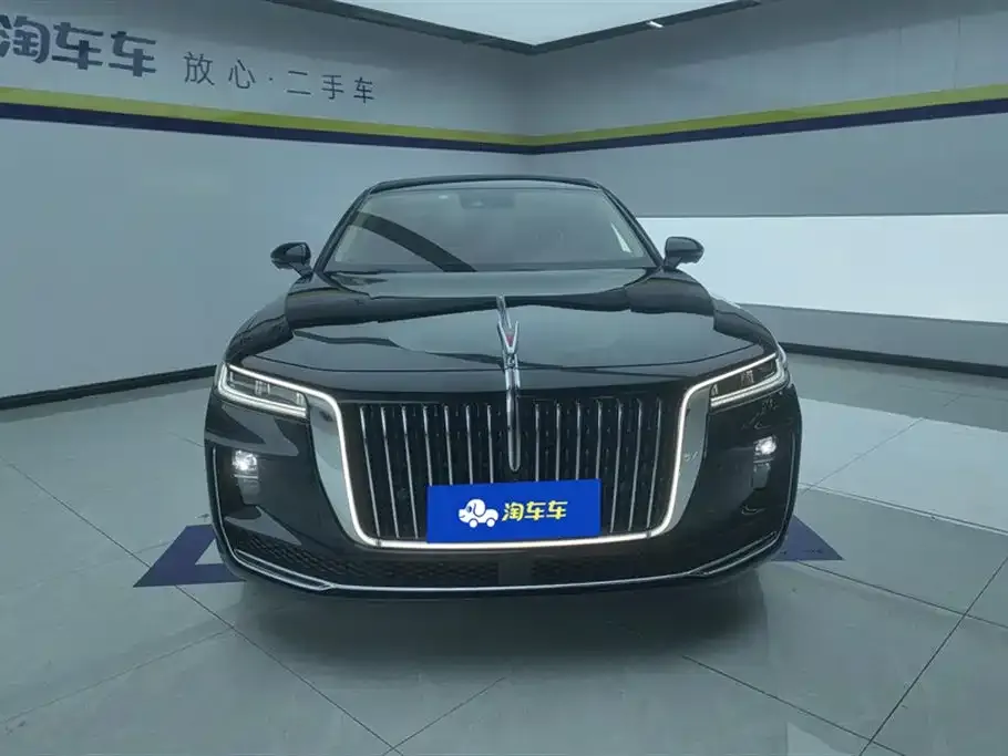 Hongqi H9 — фото 8