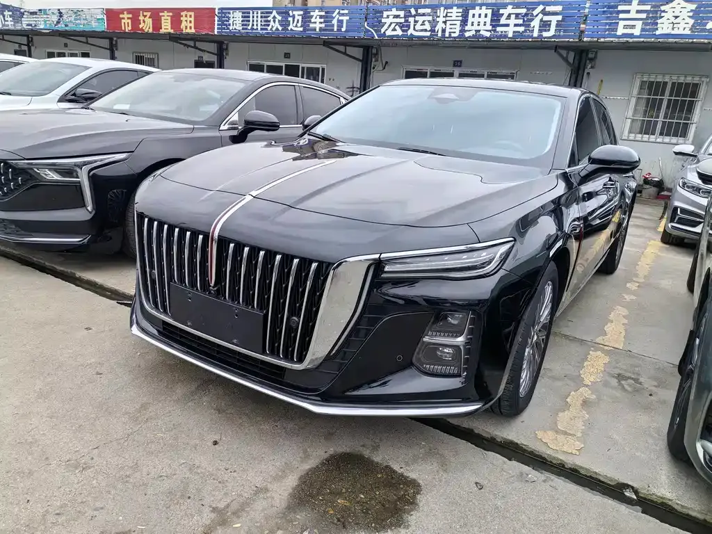 Hongqi H5 — фото 1