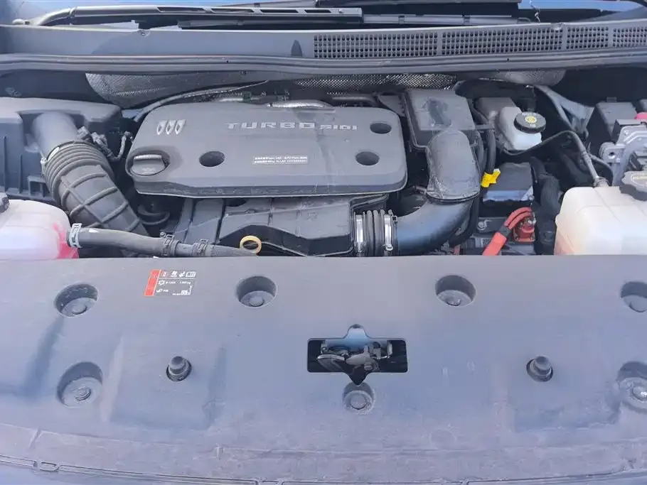Buick GL8 Hybrid — фото 4