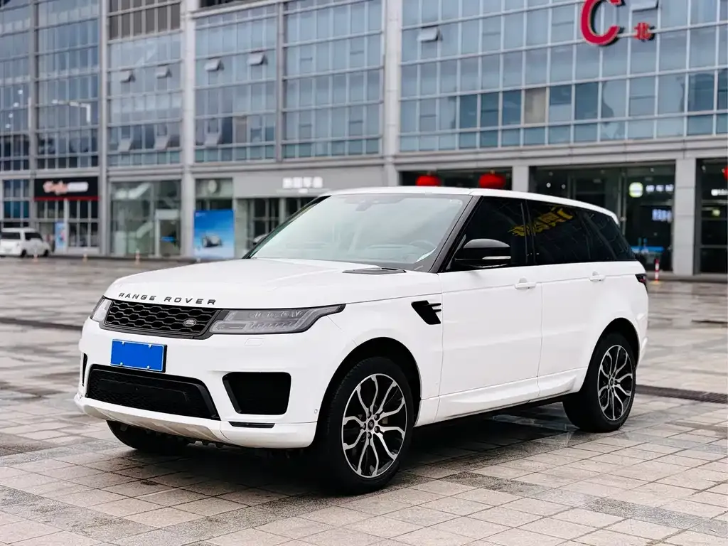 Land Rover Sport — фото 1
