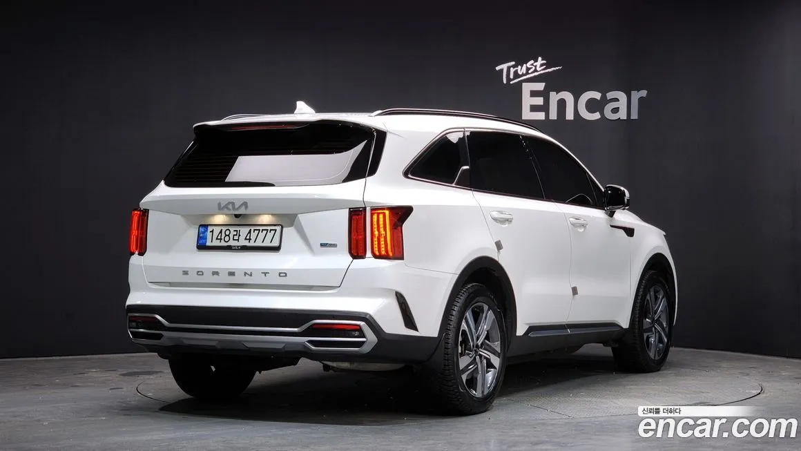 Kia Sorento — фото 3