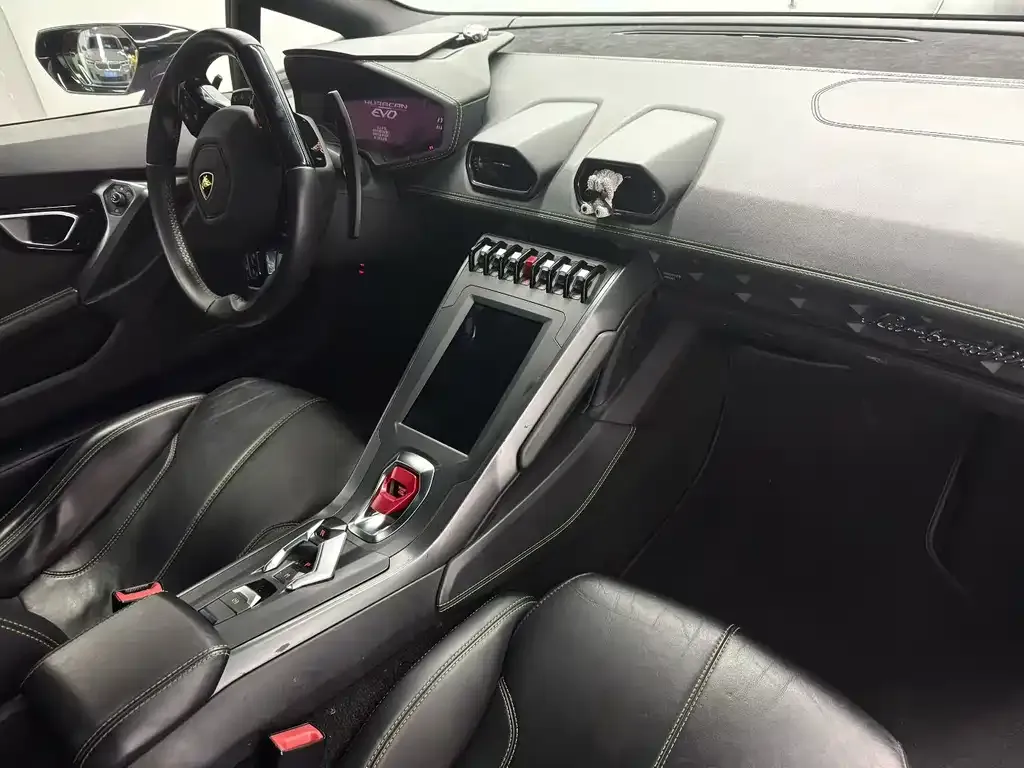 Lamborghini Huracan — фото 9