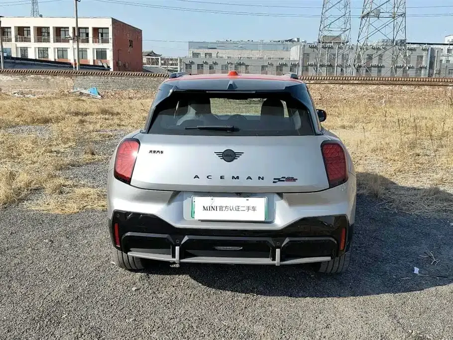 MINI Aceman JCW Electric — фото 10