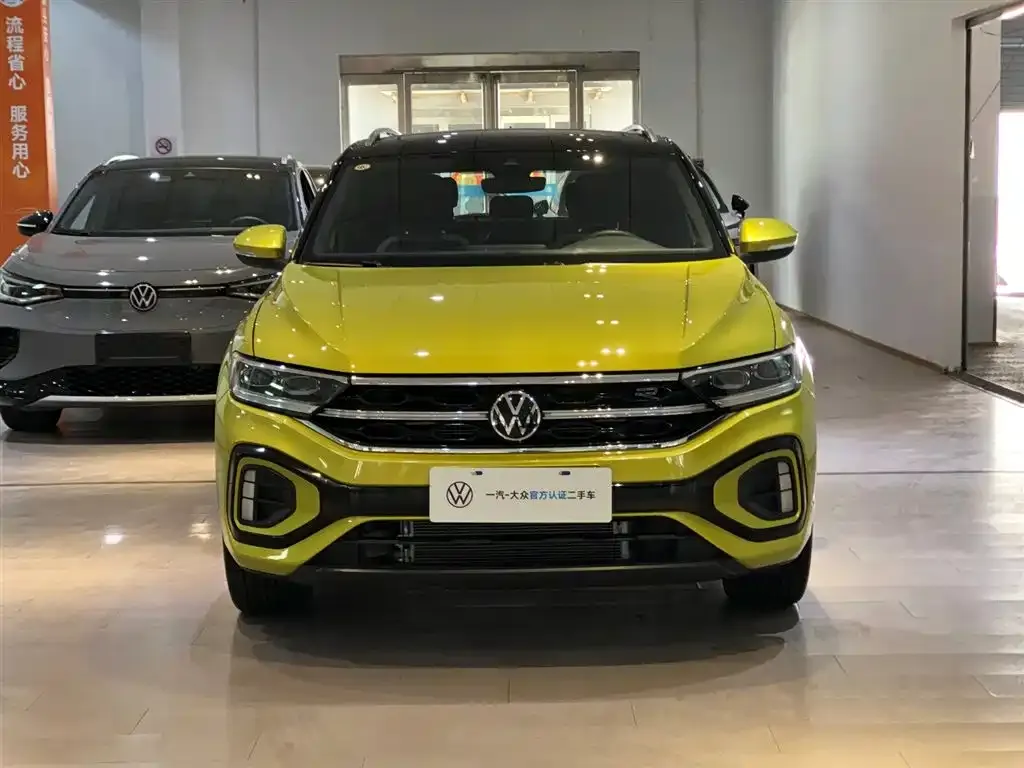 Volkswagen T-Roc — фото 5
