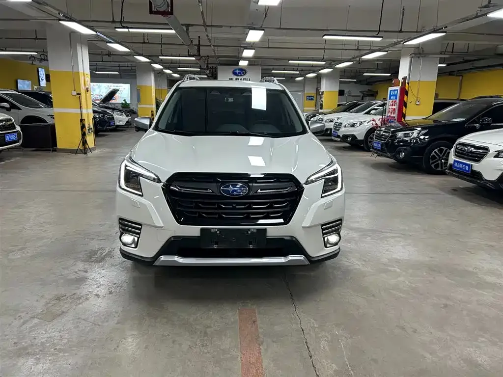 Subaru Forester — фото 3