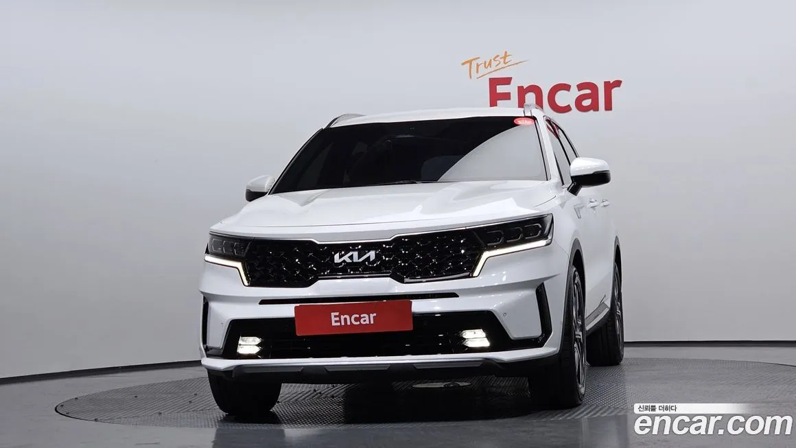 Kia Sorento — фото 5