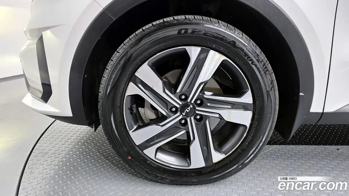 Kia Sorento — фото 7