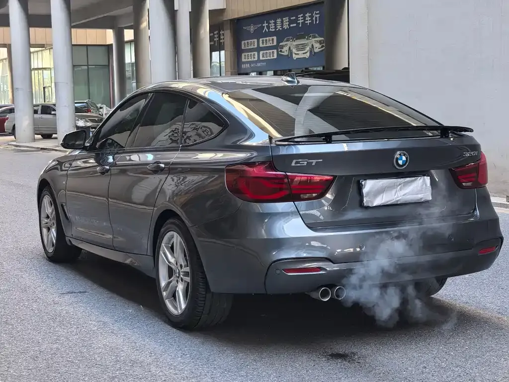 BMW 3 Series GT — фото 7