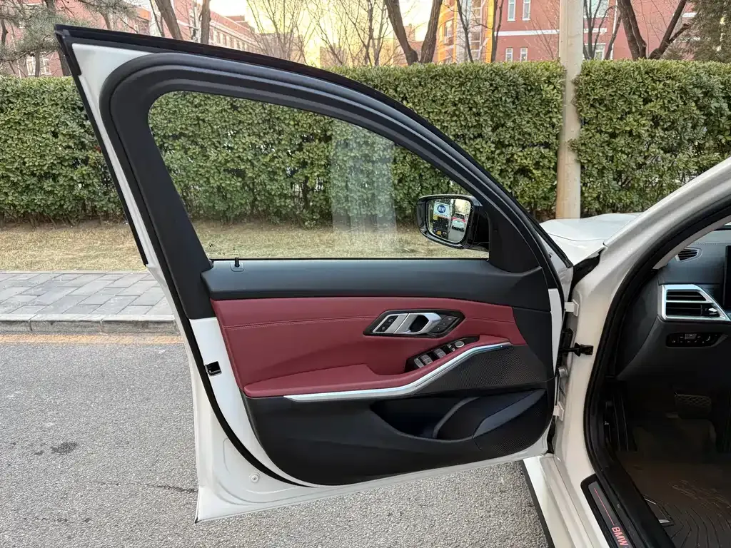 BMW i3 — фото 8