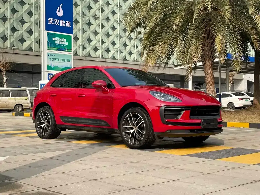 Porsche Macan — фото 7