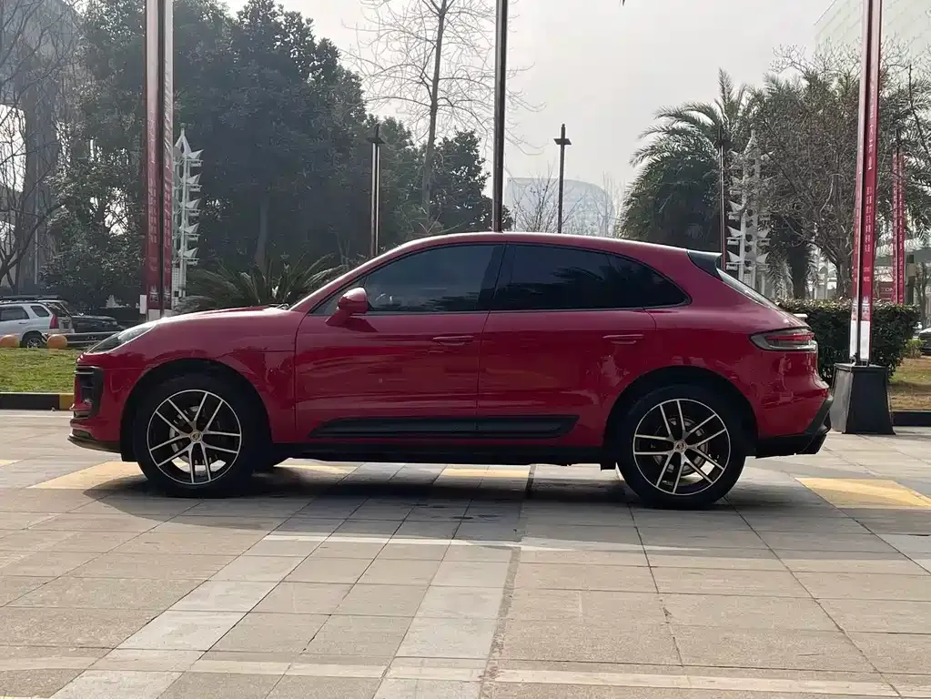 Porsche Macan — фото 4