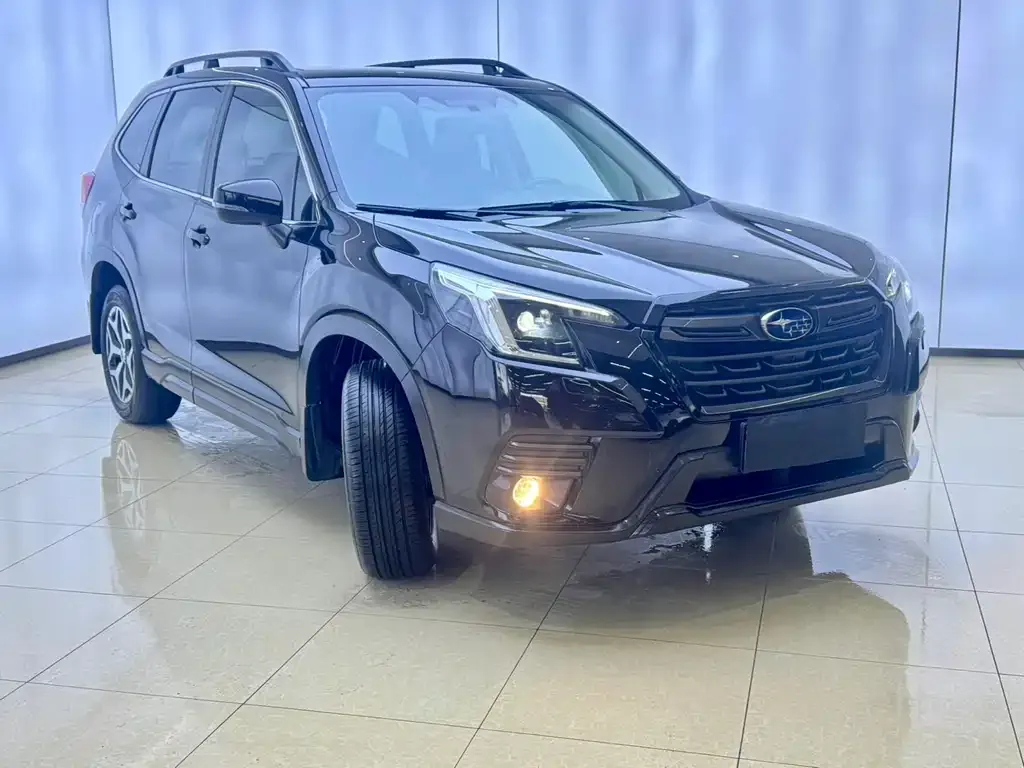 Subaru Forester — фото 3