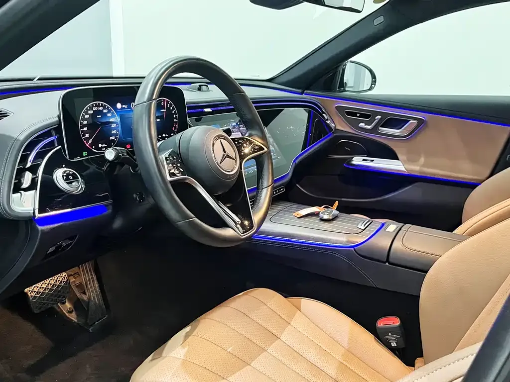 Mercedes-Benz E-Class New Energy — фото 5