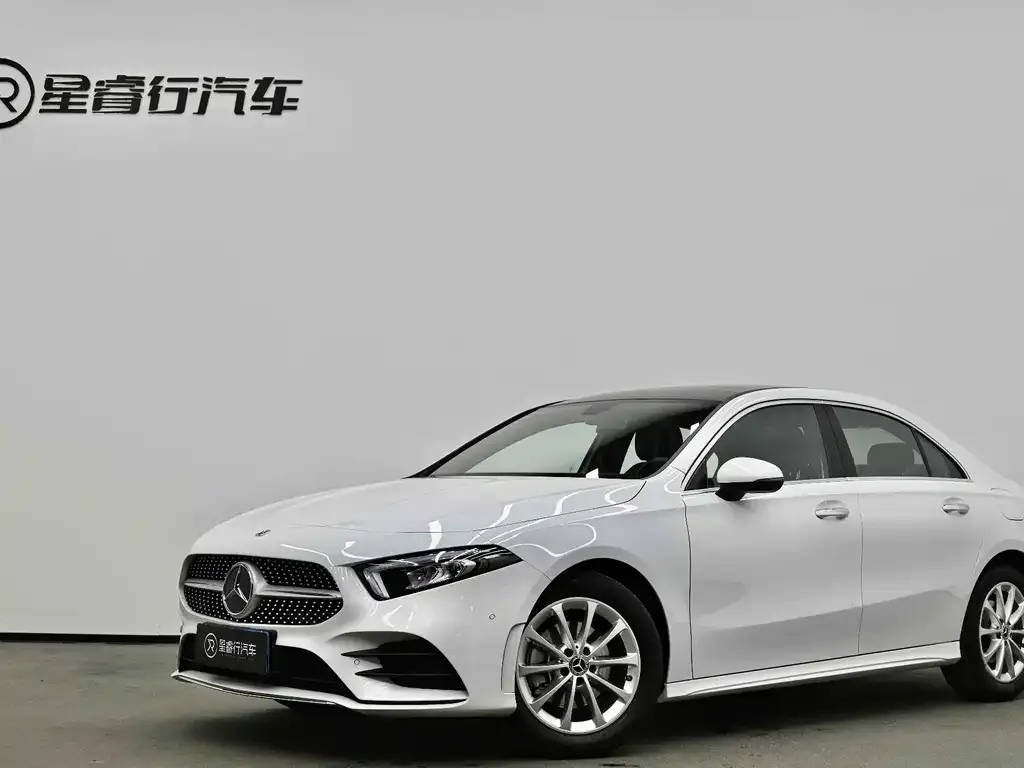 Mercedes-Benz A-Class — фото 1