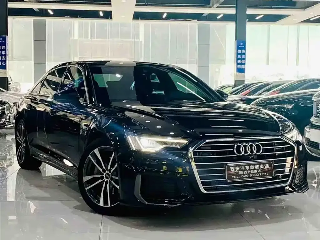 Audi A6L — фото 1