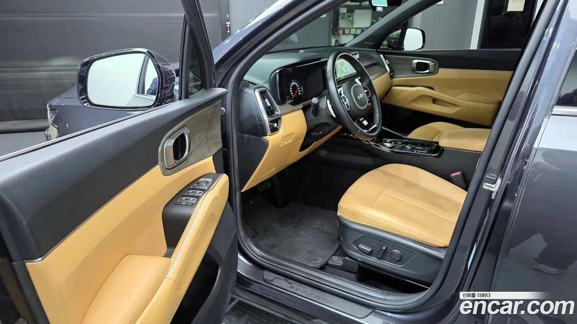Kia Sorento — фото 9