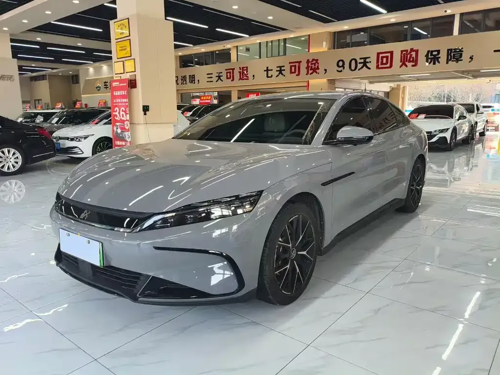 BYD Han — фото 1