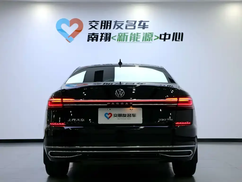 Volkswagen Passat — фото 2