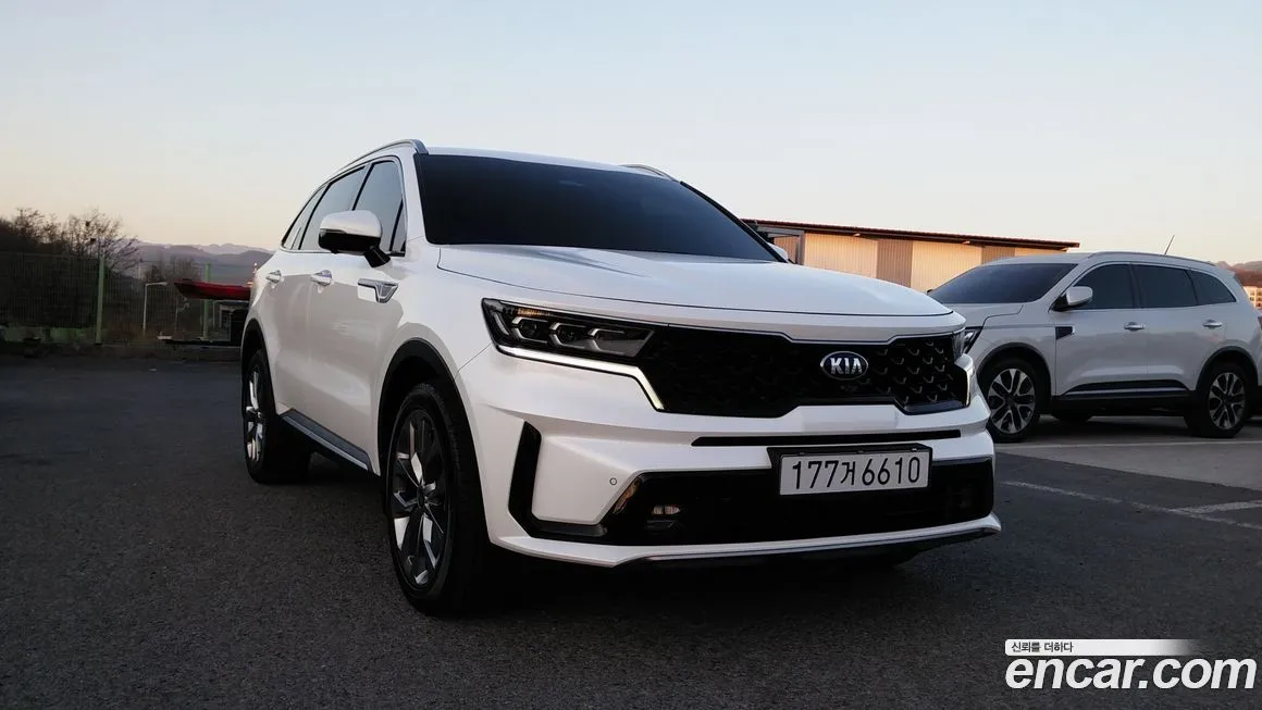 Kia Sorento — фото 1
