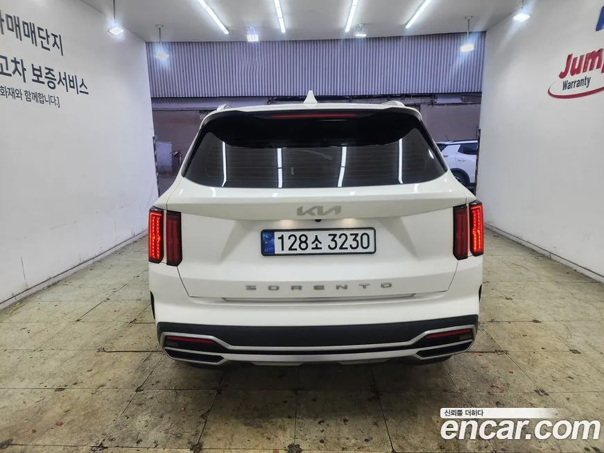 Kia Sorento — фото 4