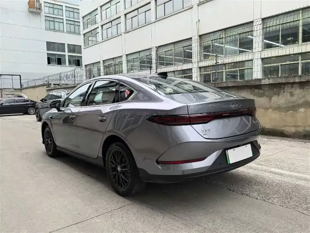 BYD Qin PLUS — фото 8