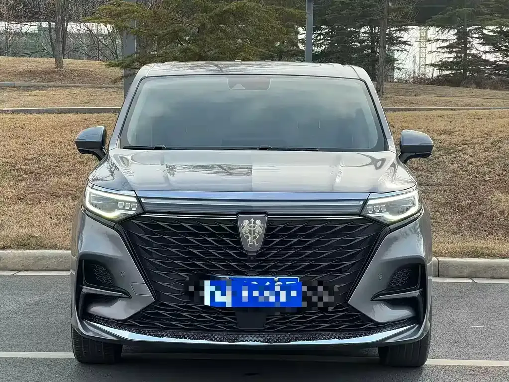 Roewe iMAX8 — фото 9