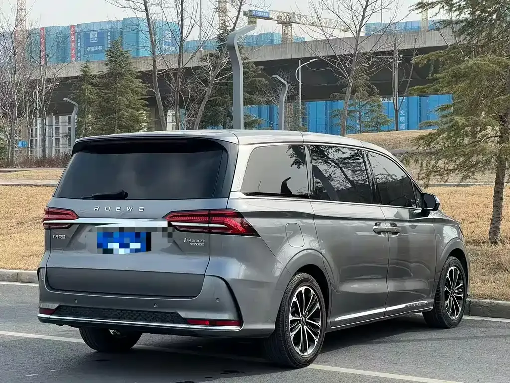 Roewe iMAX8 — фото 3