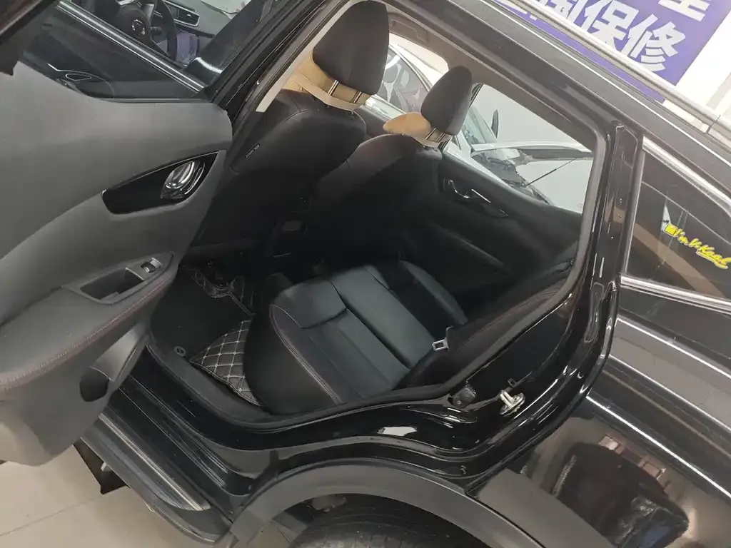 Nissan Qashqai — фото 2
