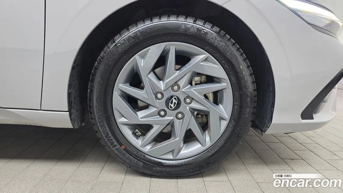Hyundai AVANTE — фото 6