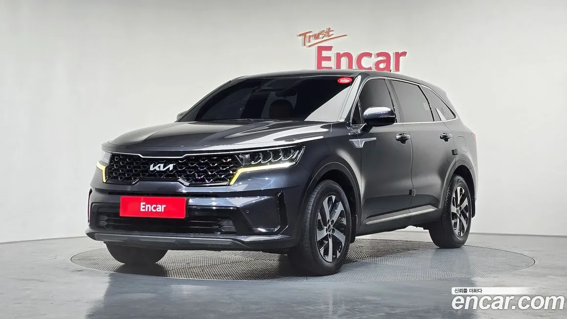 Kia Sorento — фото 1
