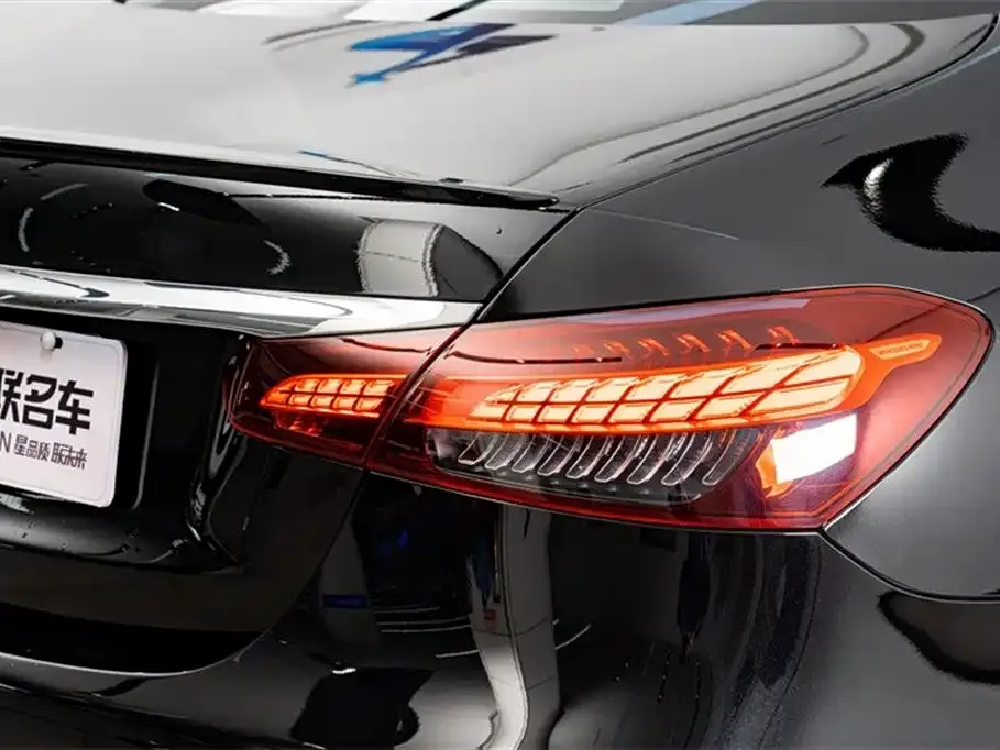 Mercedes-Benz E-Class (Import) — фото 8