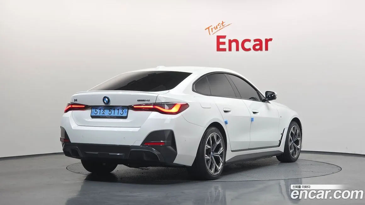 BMW i4 — фото 2