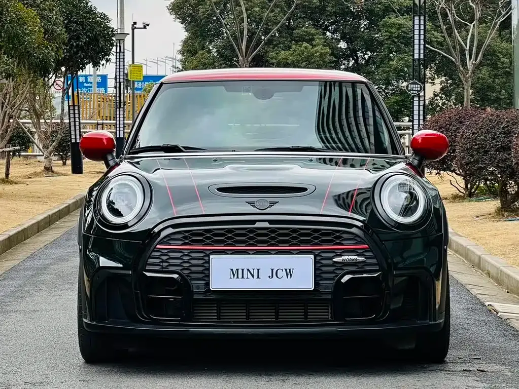 MINI JCW (John Cooper Works) — фото 5