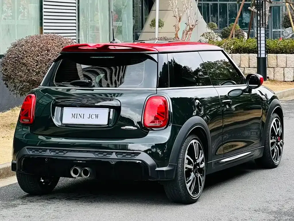 MINI JCW (John Cooper Works) — фото 7