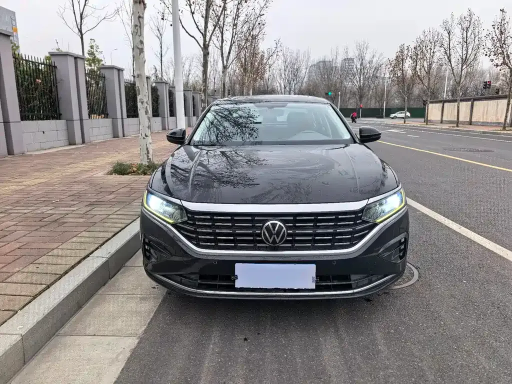 Volkswagen Passat — фото 3
