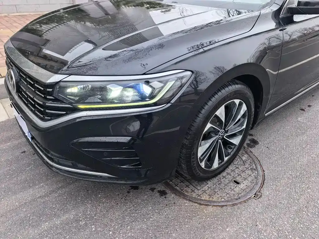 Volkswagen Passat — фото 2