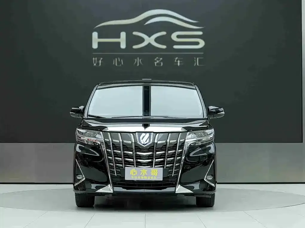 Toyota Alphard — фото 5