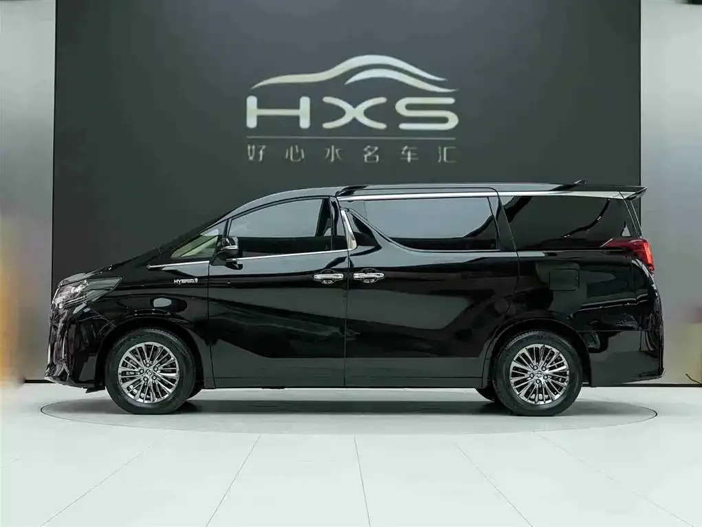 Toyota Alphard — фото 3