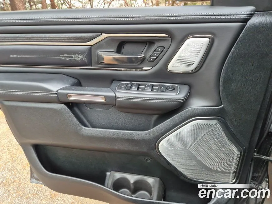 Dodge Ram Pick Up — фото 8