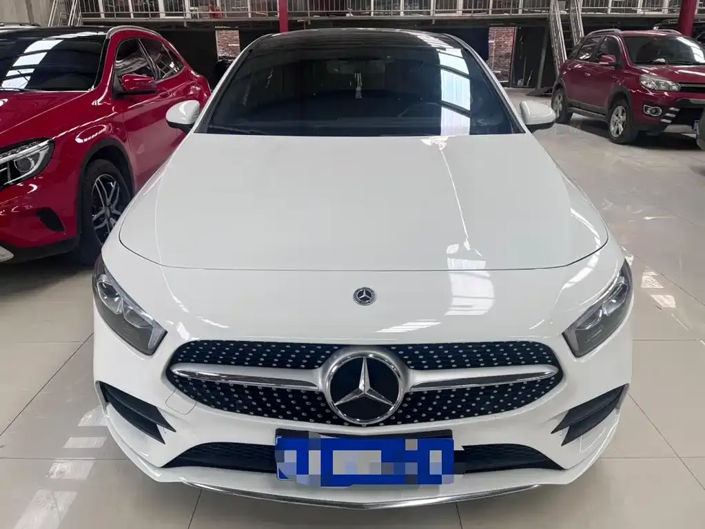Mercedes-Benz A-Class — фото 6