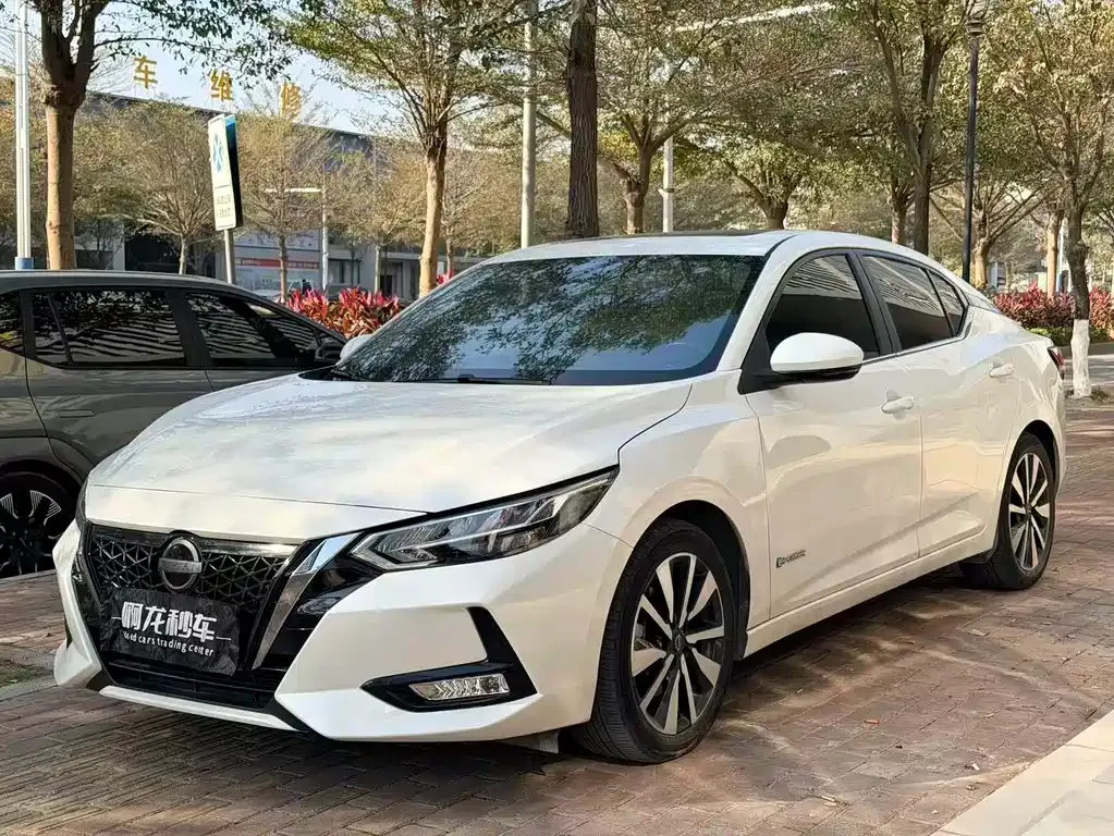 Nissan Sylphy — фото 1