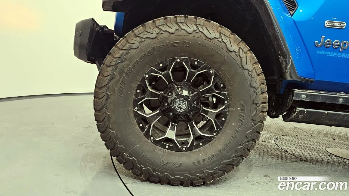 Jeep Wrangler — фото 5