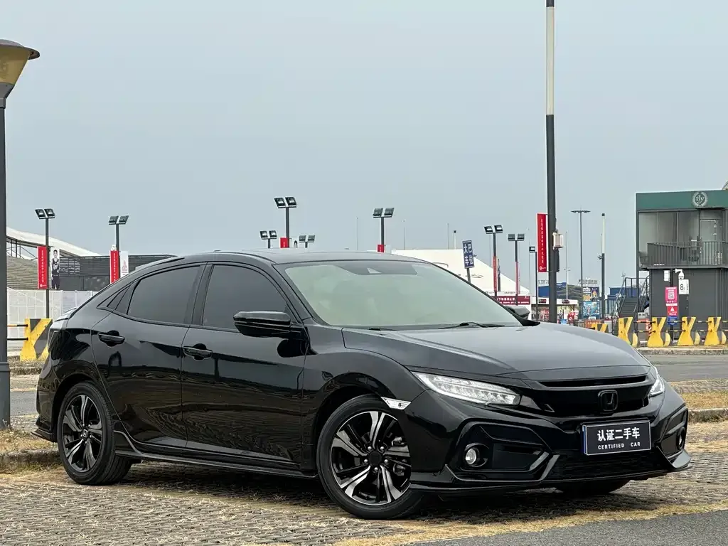 Honda Civic — фото 6