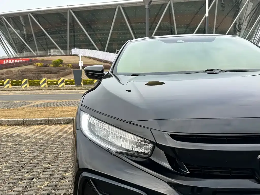 Honda Civic — фото 4