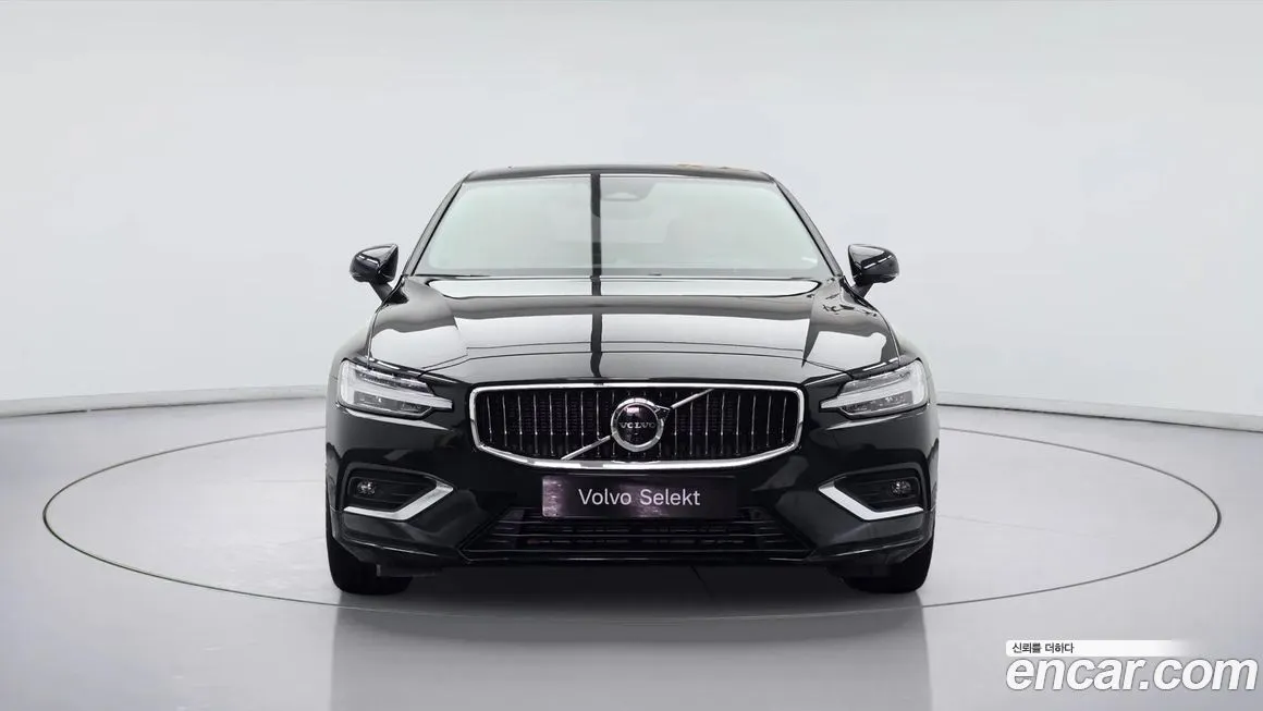 Volvo S60 — фото 6