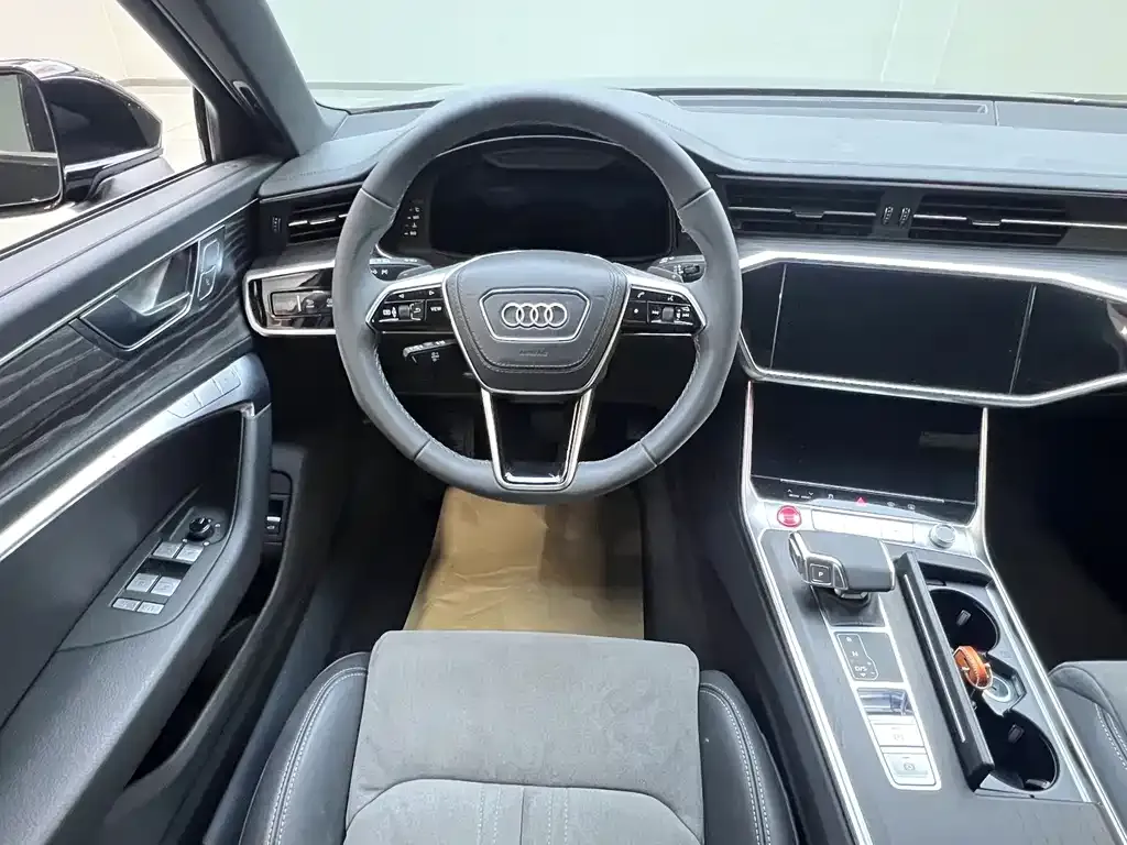 Audi A6L — фото 3